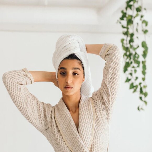 TOFINO TOWEL Harmony Luxe Waffle FAIR TRADE Bath Robe Size Small Toasted Almond - Picture 6 of 8